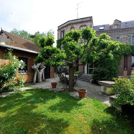 Bed and Breakfast La Rosace Шартр Екстер'єр фото
